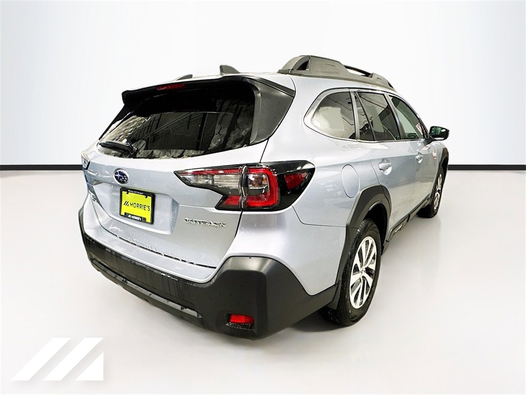 Certified 2023 Subaru Outback Premium image 5