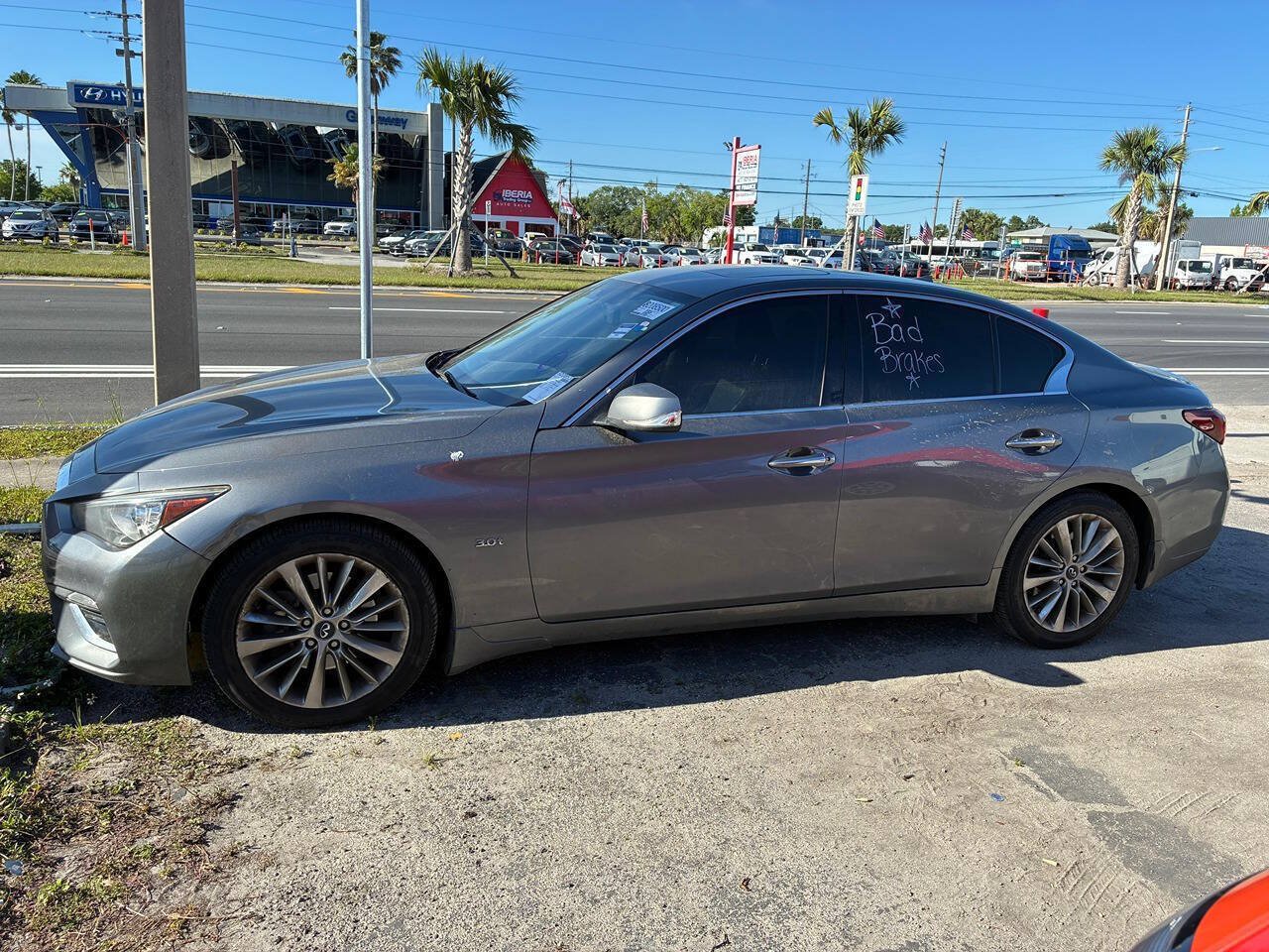 Used 2019 INFINITI Q50 Luxe w/ Cargo Package (L96) RWD image 10