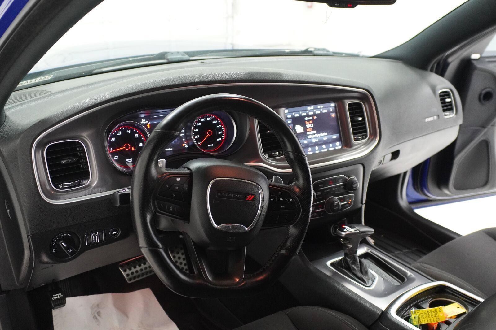 Used 2020 Dodge Charger Scat Pack w/ Dynamics Package RWD image 8