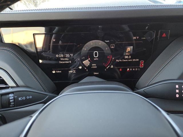 New 2026 GMC Yukon AT4 w/ AT4 Premium Package image 41