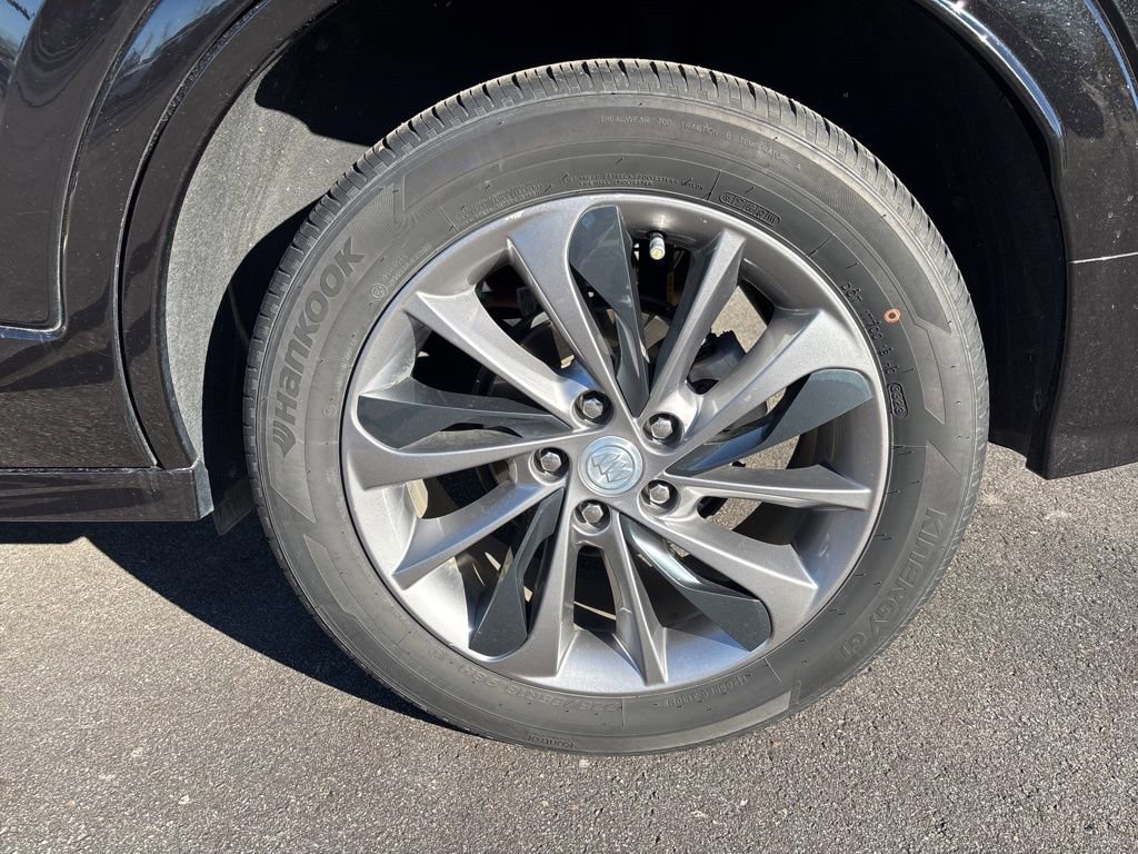 Used 2023 Buick Encore GX Select w/ Sport Touring Package image 13