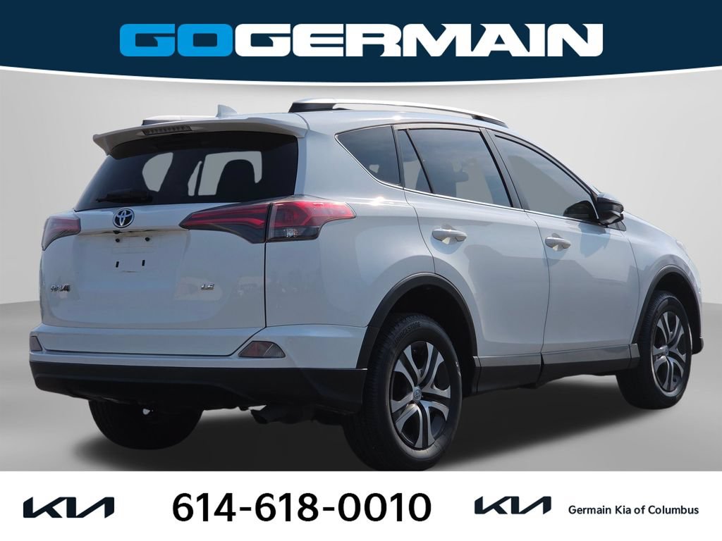 Used 2016 Toyota RAV4 LE FWD image 8