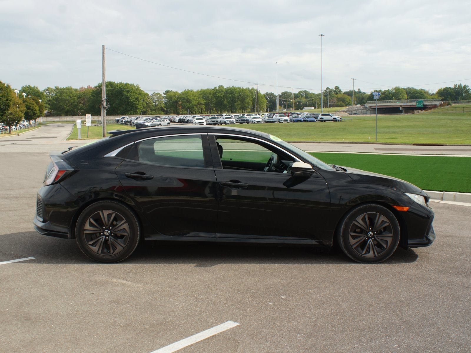 Used 2018 Honda Civic EX-L image 15
