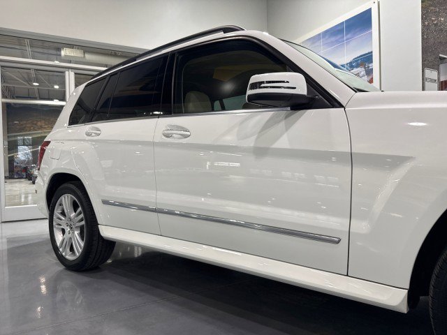 Used 2015 Mercedes-Benz GLK 350 2WD image 33