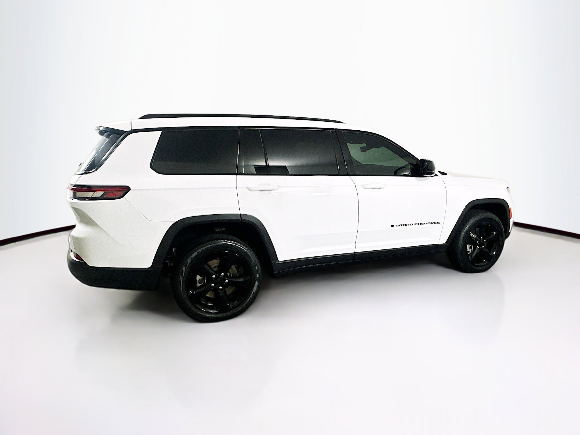 Used 2023 Jeep Grand Cherokee L Limited w/ Luxury Tech Group II RWD image 10