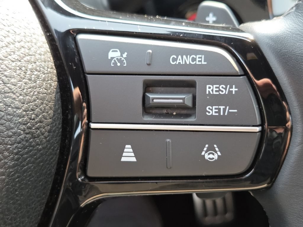 Used 2023 Honda Civic Sport image 9