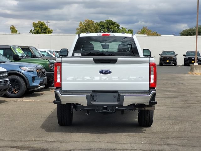 New 2026 Ford F250 XLT w/ FX4 Off-Road Package AWD/4WD image 5