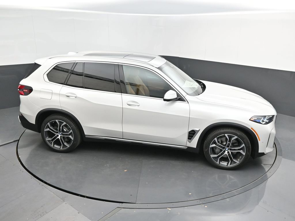New 2026 BMW X5 xDrive50e AWD/4WD image 44