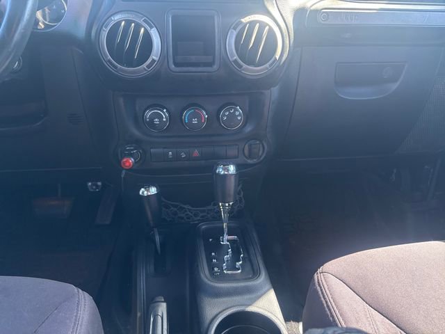 Used 2013 Jeep Wrangler Unlimited Sport w/ Mopar Chrome Edition Group image 11