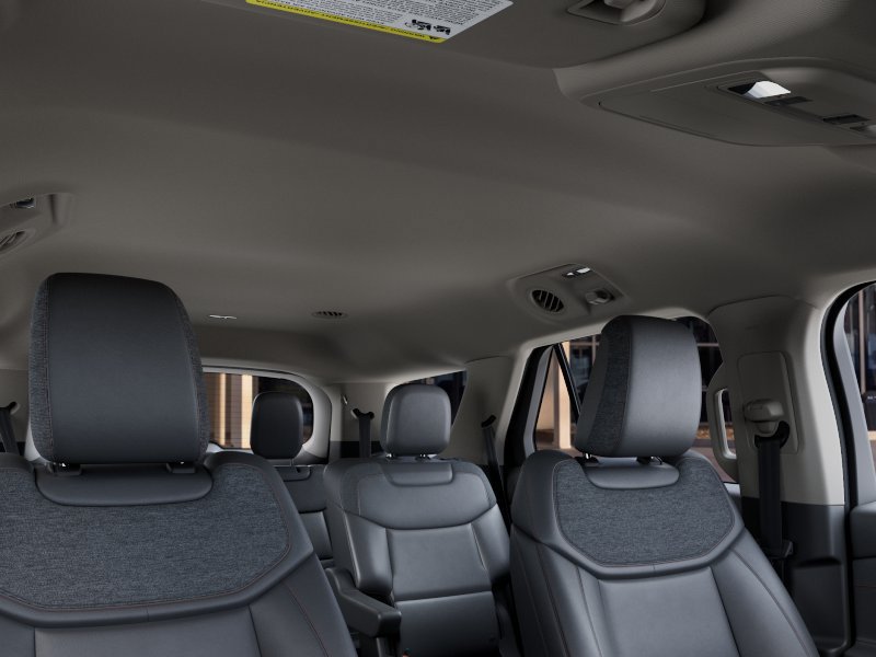 New 2027 Ford Explorer Active w/ Active Comfort Package RWD image 22