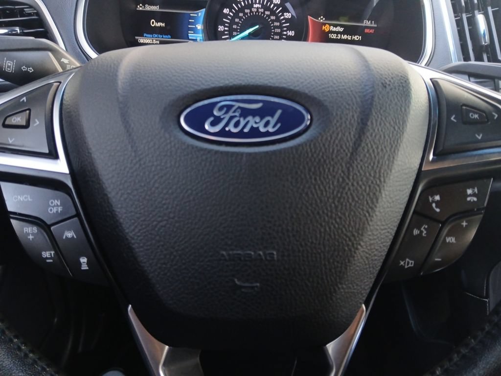 Used 2020 Ford Edge Titanium w/ Equipment Group 301A FWD image 5