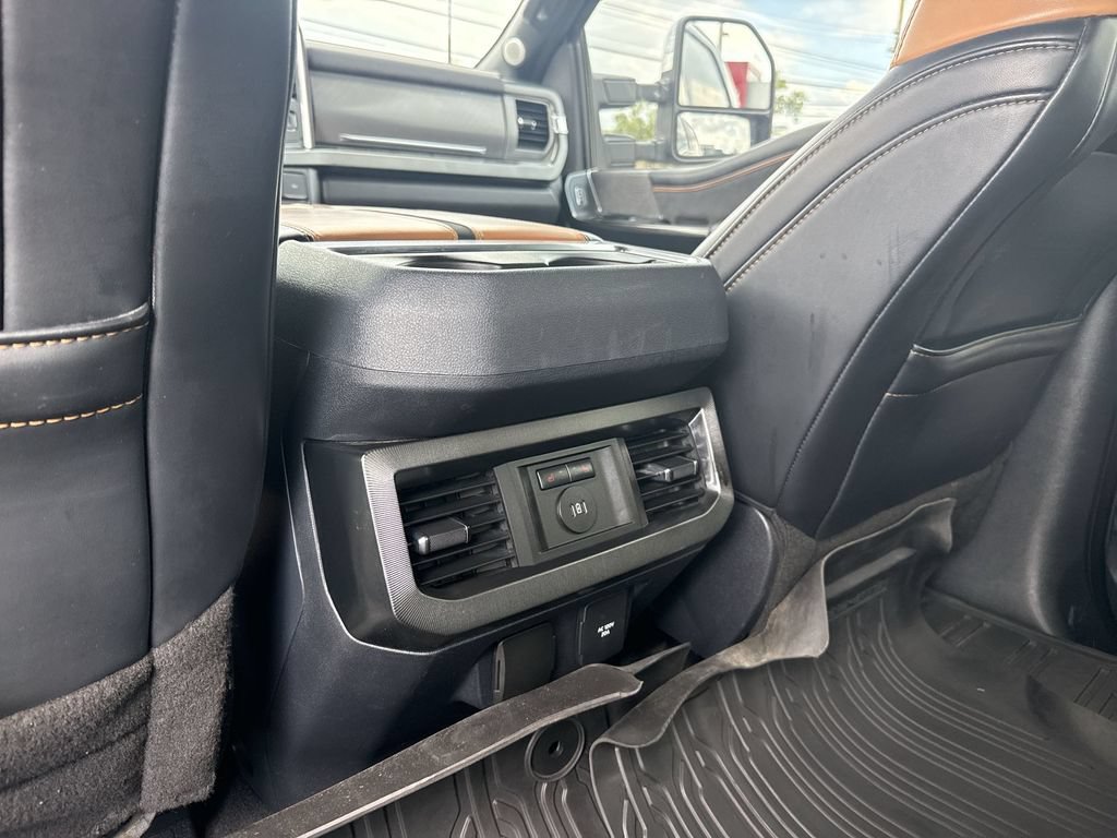 Used 2024 Ford F250 Platinum AWD/4WD image 20