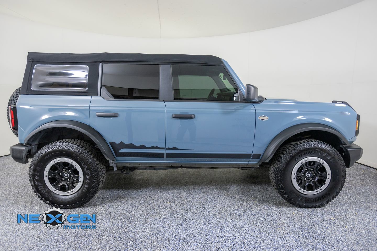 Used 2022 Ford Bronco Wildtrak AWD/4WD image 8