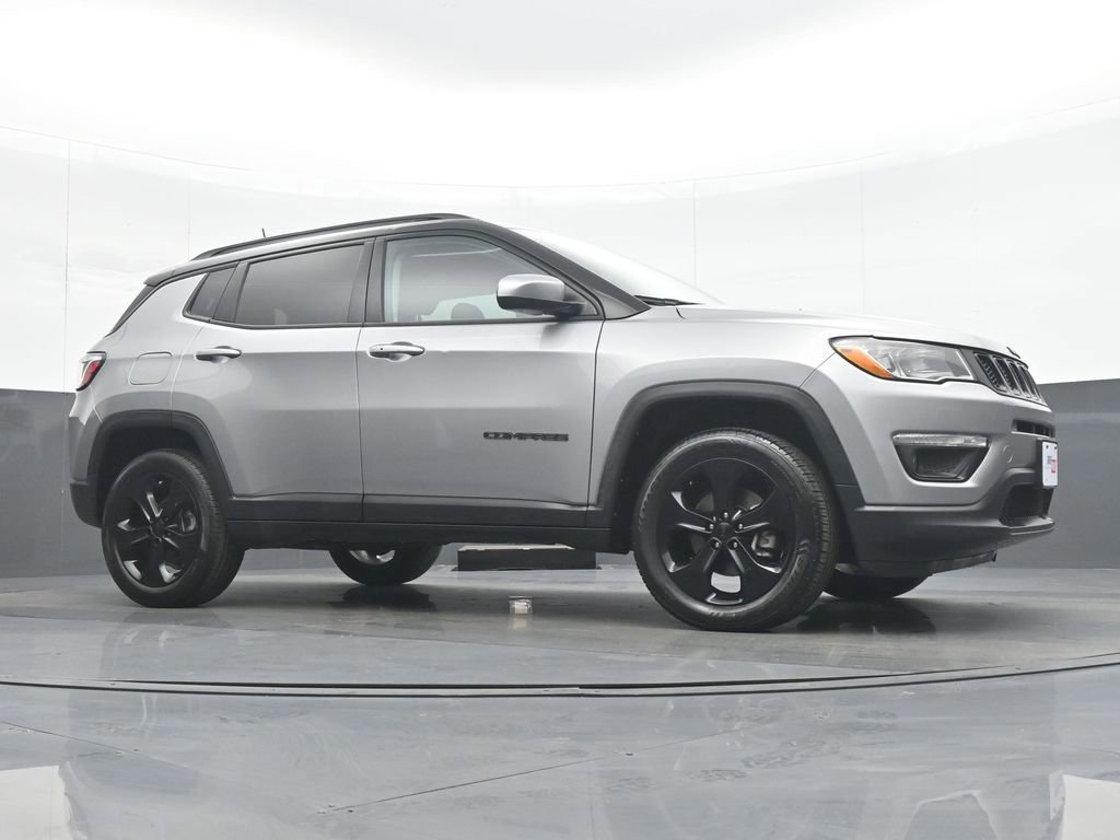 Used 2021 Jeep Compass Altitude image 32