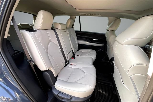 Used 2026 Toyota Grand Highlander FWD image 27