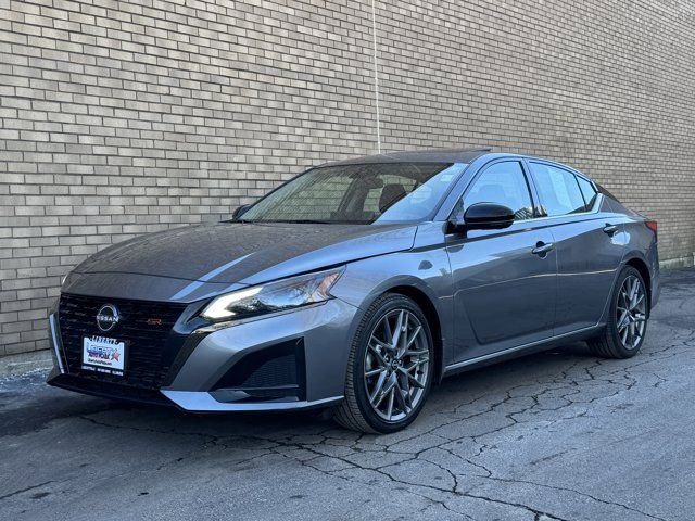 Used 2023 Nissan Altima 2.0 SR image 37