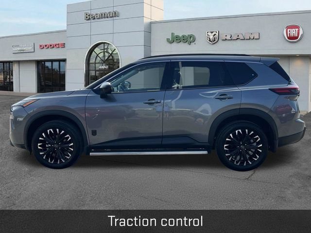 Used 2026 Nissan Rogue Dark Armor FWD image 4
