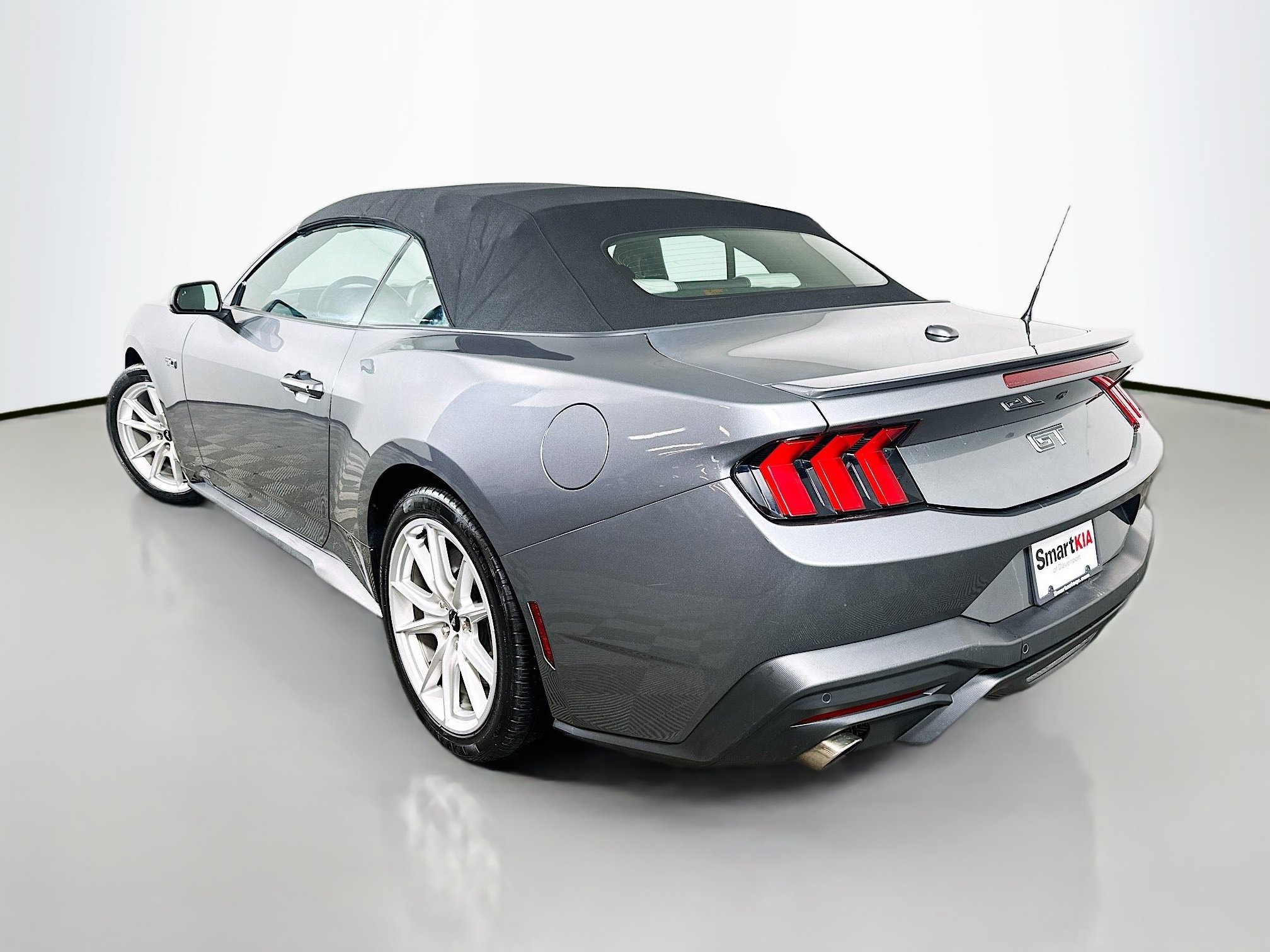 Used 2024 Ford Mustang GT Premium RWD image 5