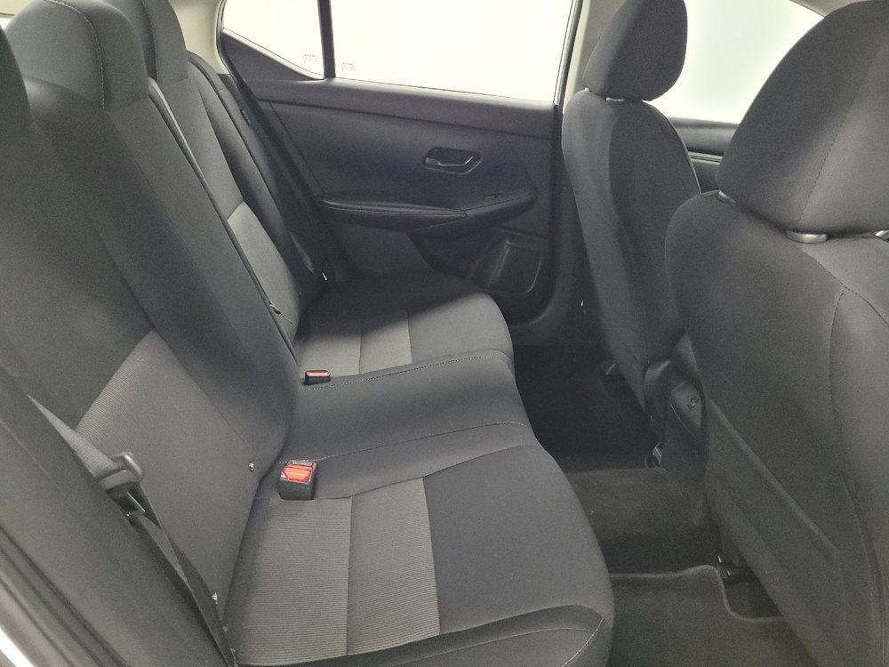 Used 2025 Nissan Sentra SV FWD image 19