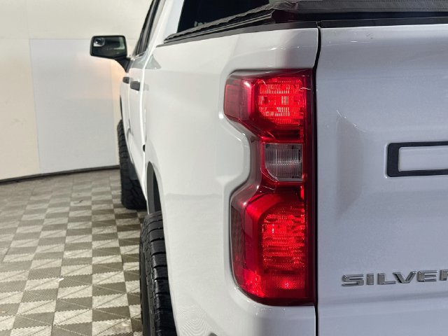 Used 2023 Chevrolet Silverado 1500 Custom RWD image 34