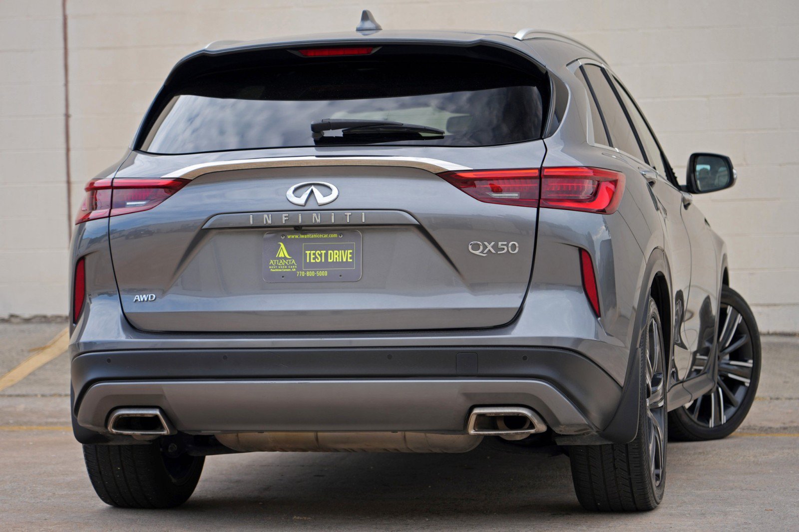 Used 2021 INFINITI QX50 Luxe w/ Appearance Package AWD/4WD image 4