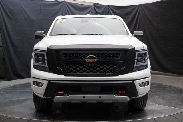 Used 2021 Nissan Titan PRO-4X w/ Off Road Protection Package image 4