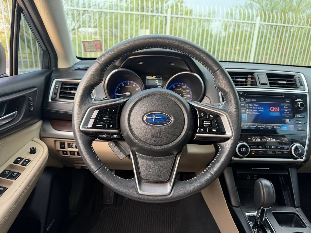 Used 2018 Subaru Outback 3.6R Limited AWD/4WD image 8