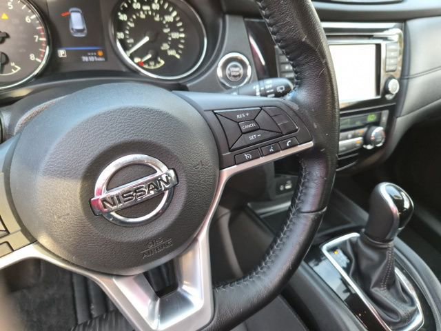 Used 2020 Nissan Rogue SV AWD/4WD image 22