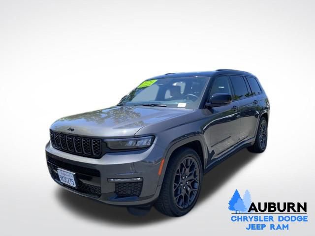 Used 2025 Jeep Grand Cherokee L Summit w/ Obsidian Package AWD/4WD image 3