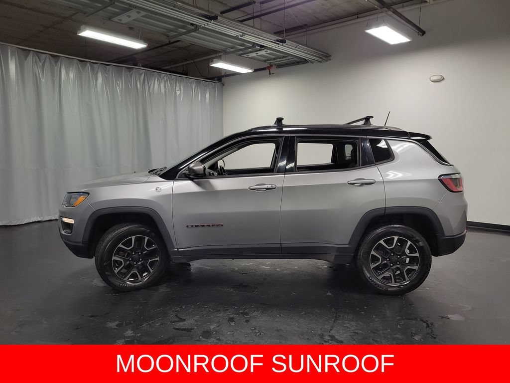 Used 2019 Jeep Compass Trailhawk w/ Leather Interior Group AWD/4WD image 6