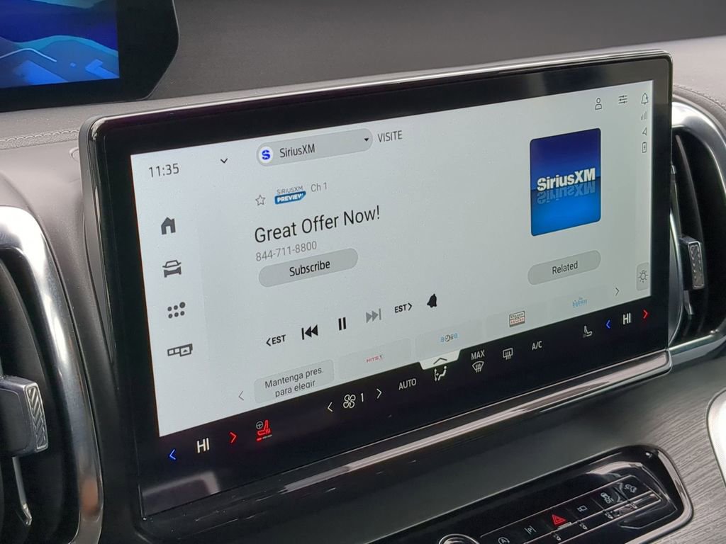 Used 2025 Ford Expedition Platinum image 19