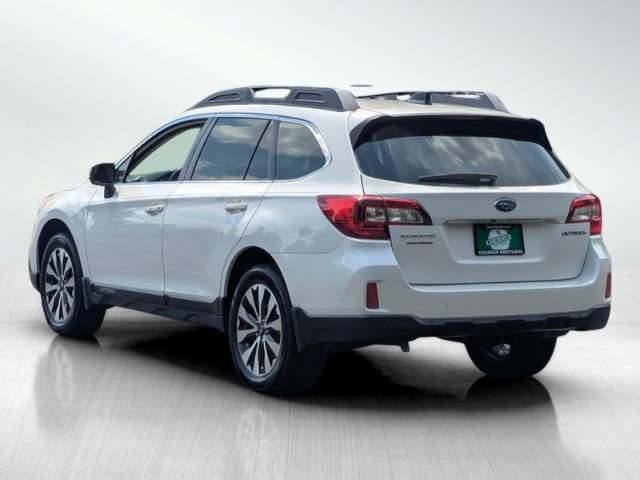 Used 2016 Subaru Outback 2.5i Limited AWD/4WD image 6