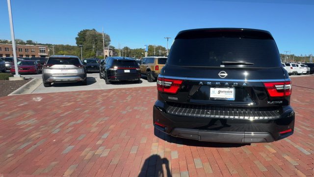 Used 2022 Nissan Armada Platinum w/ Captain's Chairs Package RWD image 8