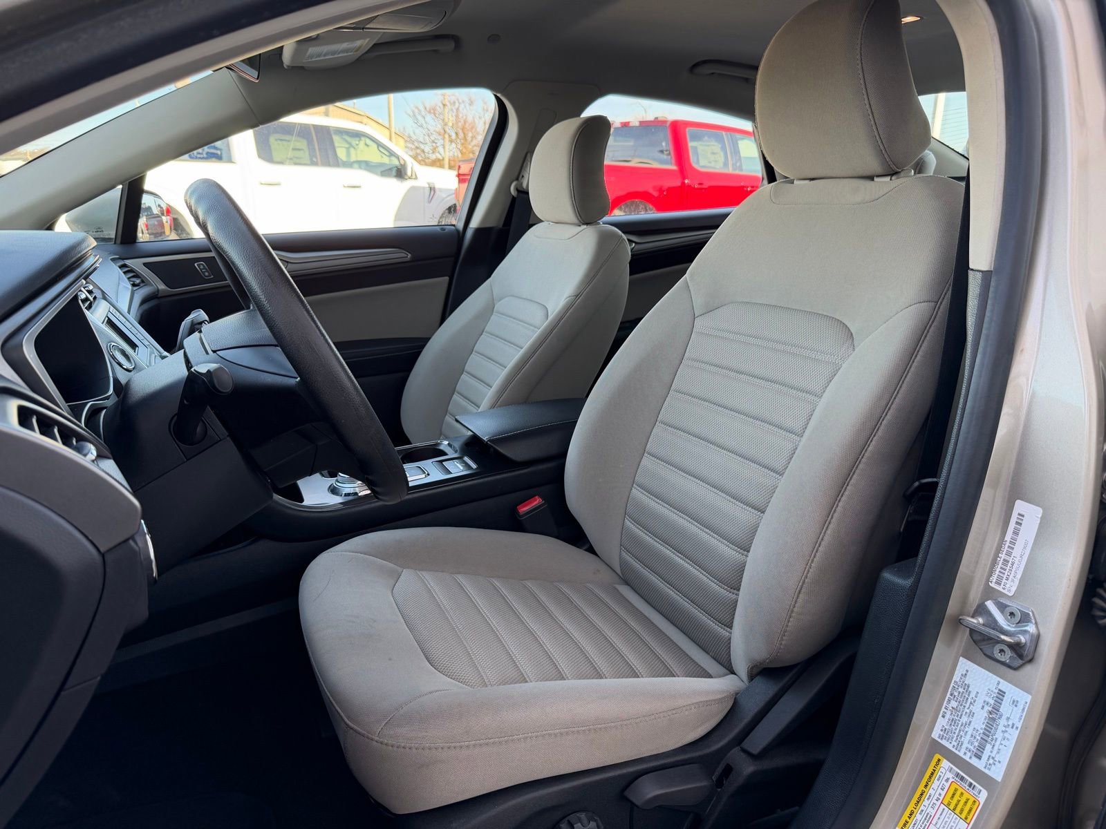 Used 2018 Ford Fusion S image 11