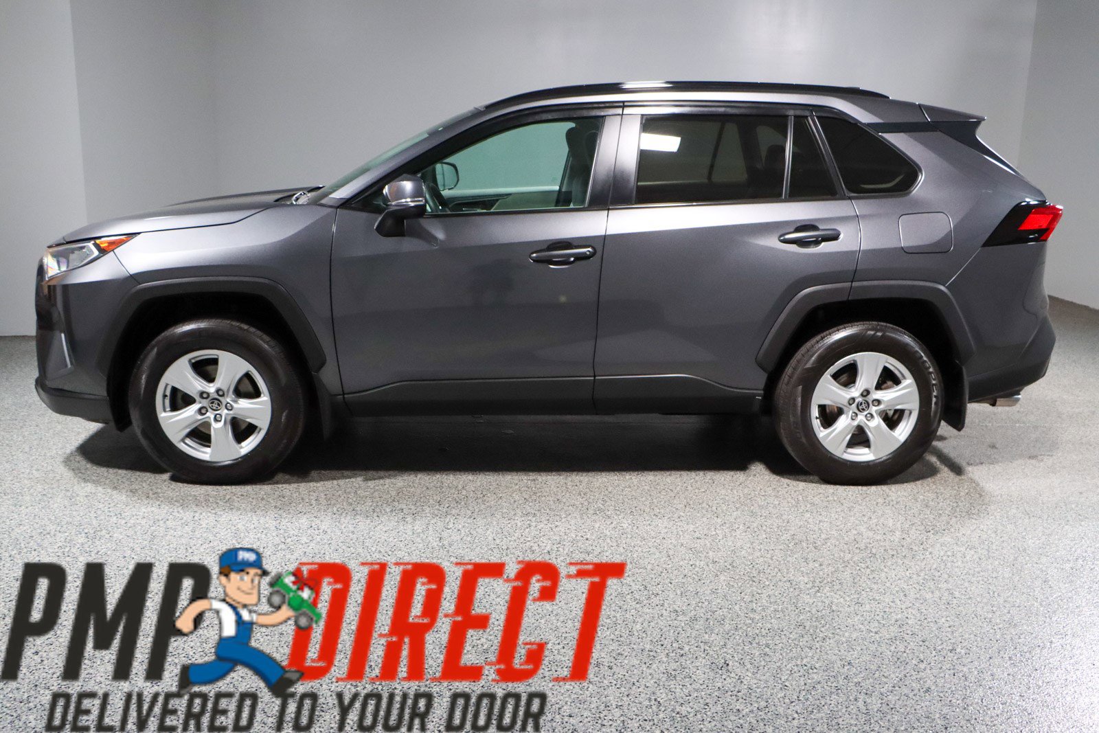 Used 2021 Toyota RAV4 XLE w/ Convenience Package AWD/4WD image 10