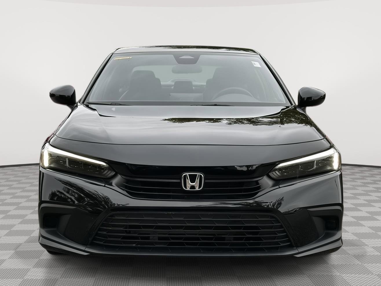 Used 2023 Honda Civic Sport image 2