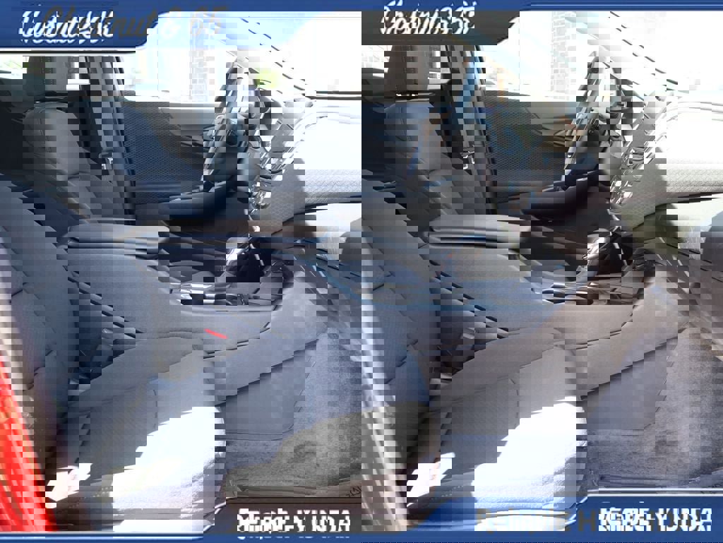 Used 2023 Chevrolet Malibu RS image 10