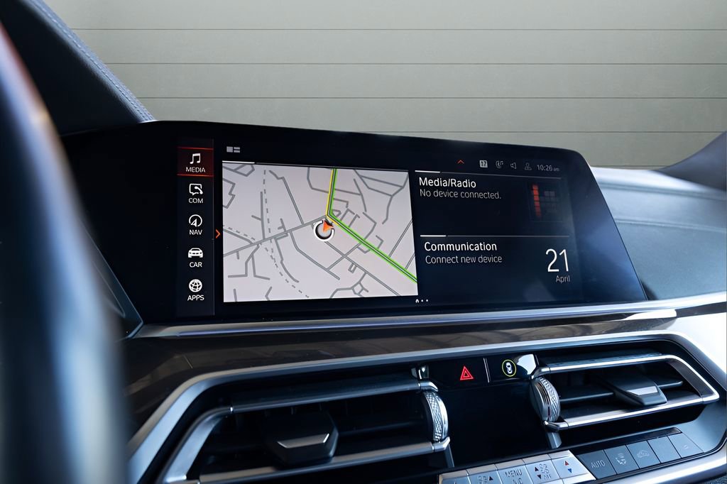 Used 2022 BMW X5 xDrive40i w/ M Sport Package AWD/4WD image 22