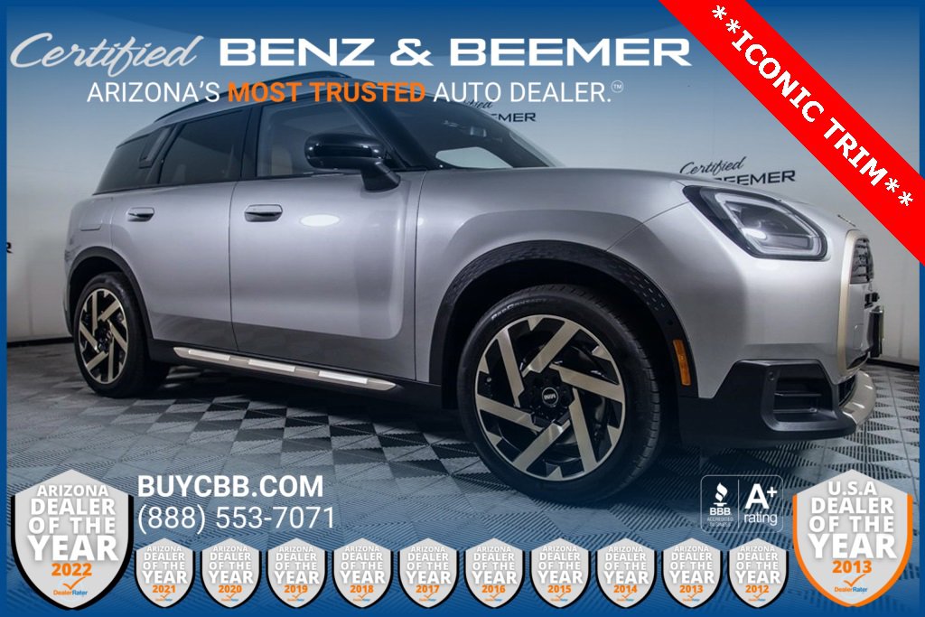 Used 2025 MINI Cooper Countryman SE image 1