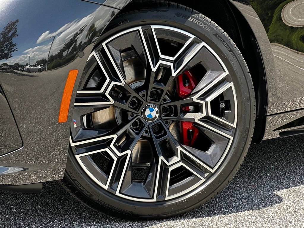 New 2027 BMW 530i xDrive w/ M Sport Package AWD/4WD image 9