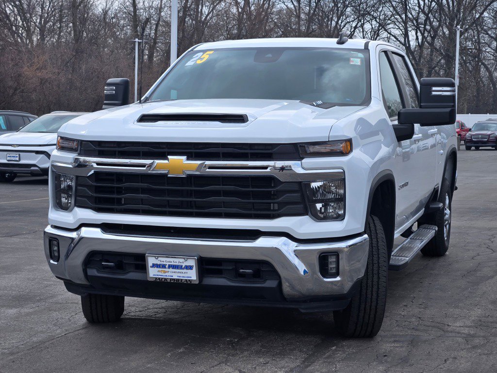 Certified 2025 Chevrolet Silverado 2500 LT w/ Convenience Package image 5