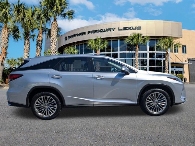Used 2022 Lexus RX 350L Luxury w/ Accessory Package (Z1) FWD image 3