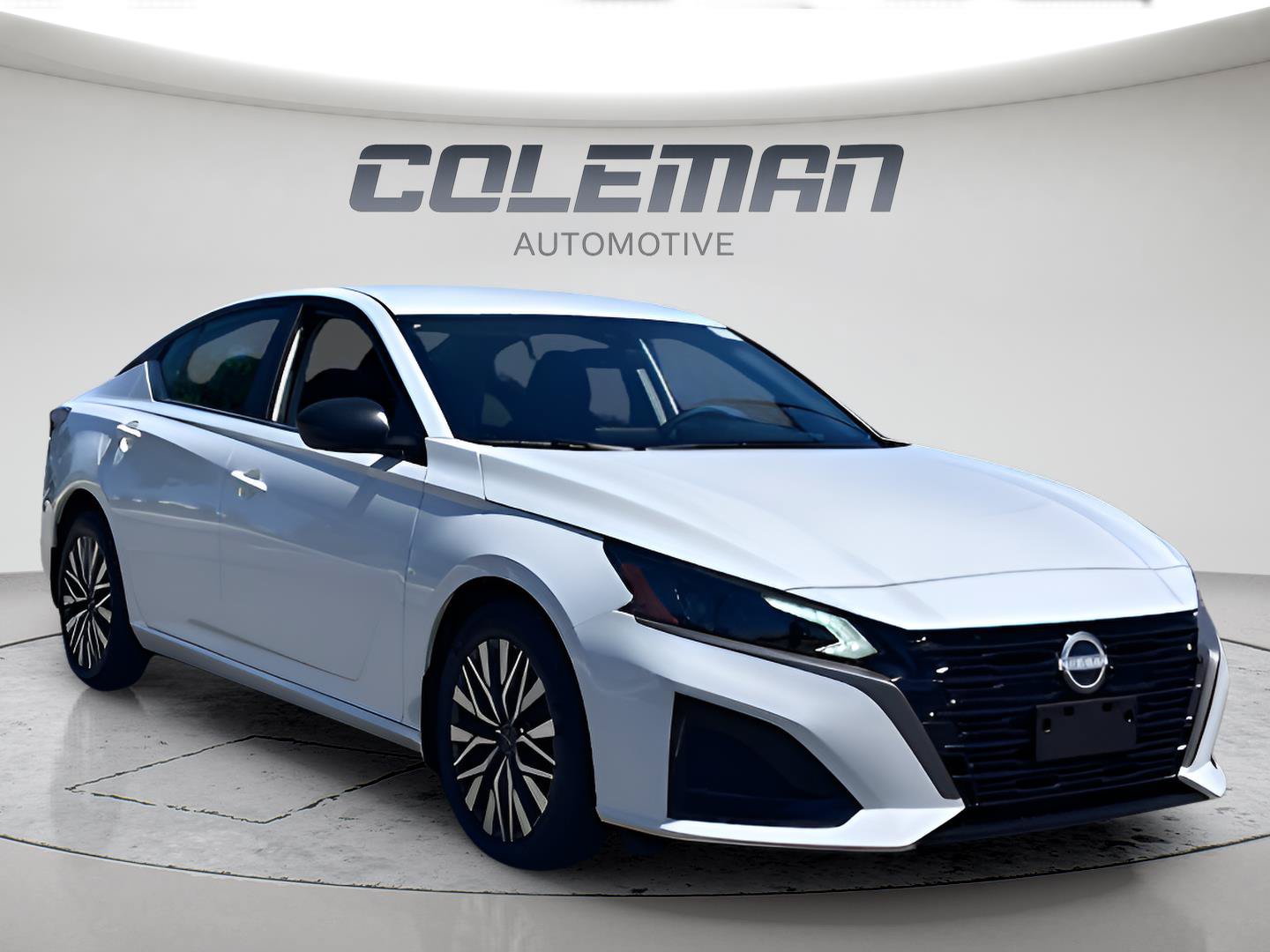 New 2026 Nissan Altima 2.5 SV FWD image 4