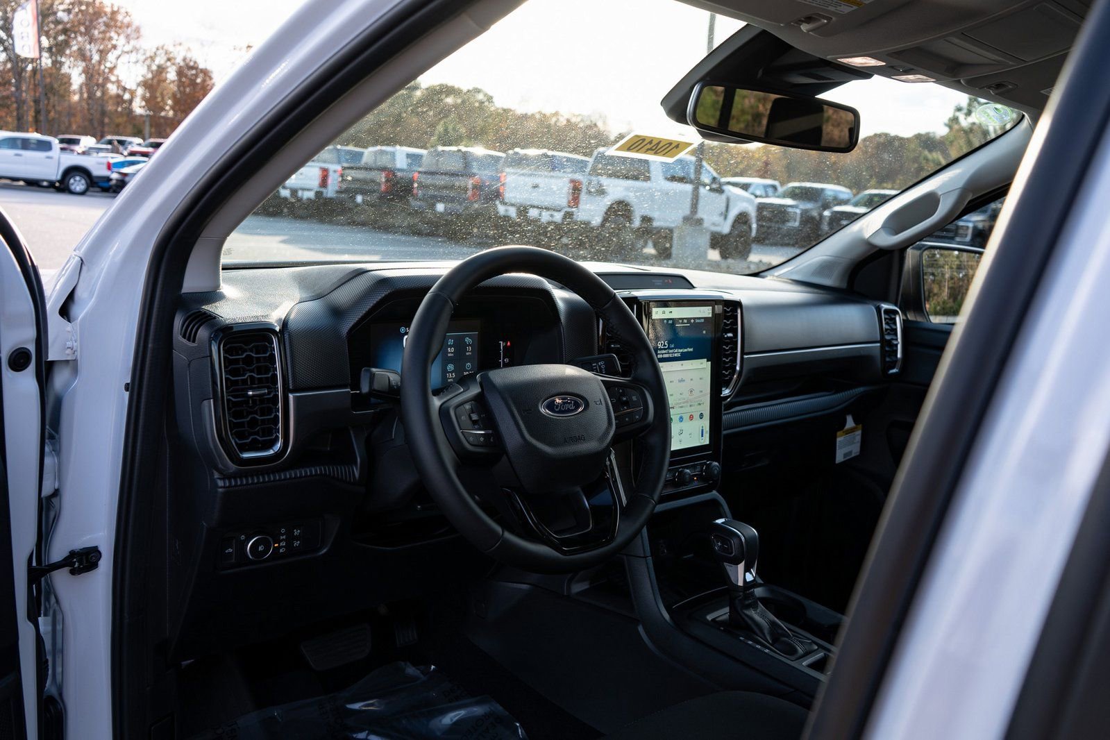 New 2025 Ford Ranger XLT w/ FX4 Off-Road Package image 13