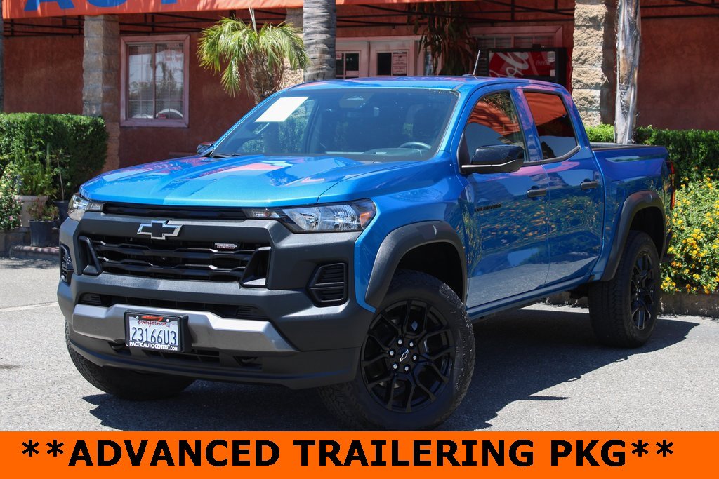 Used 2023 Chevrolet Colorado Trail Boss w/ LPO, Dark Essentials Package image 4
