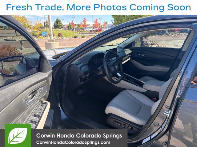 Used 2024 Honda Accord Touring image 9