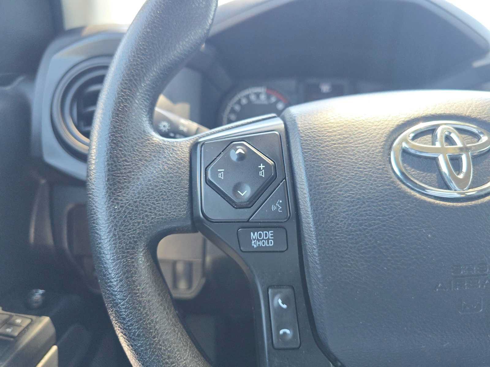 Used 2023 Toyota Tacoma SR AWD/4WD image 31