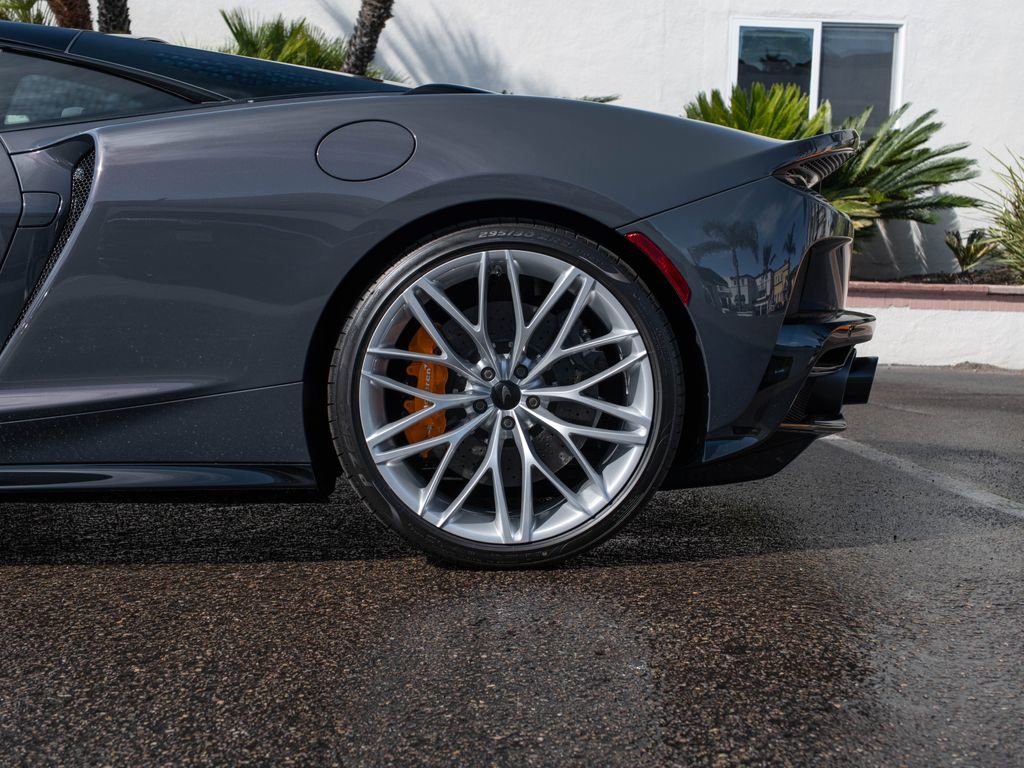 New 2026 McLaren GTS image 26