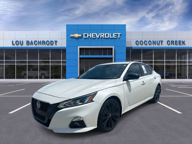 Used 2022 Nissan Altima 2.5 SR w/ Midnight Edition Package image 4