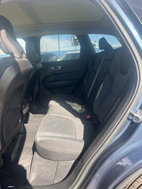 Used 2023 Volvo XC60 B5 Core w/ Climate Package image 19